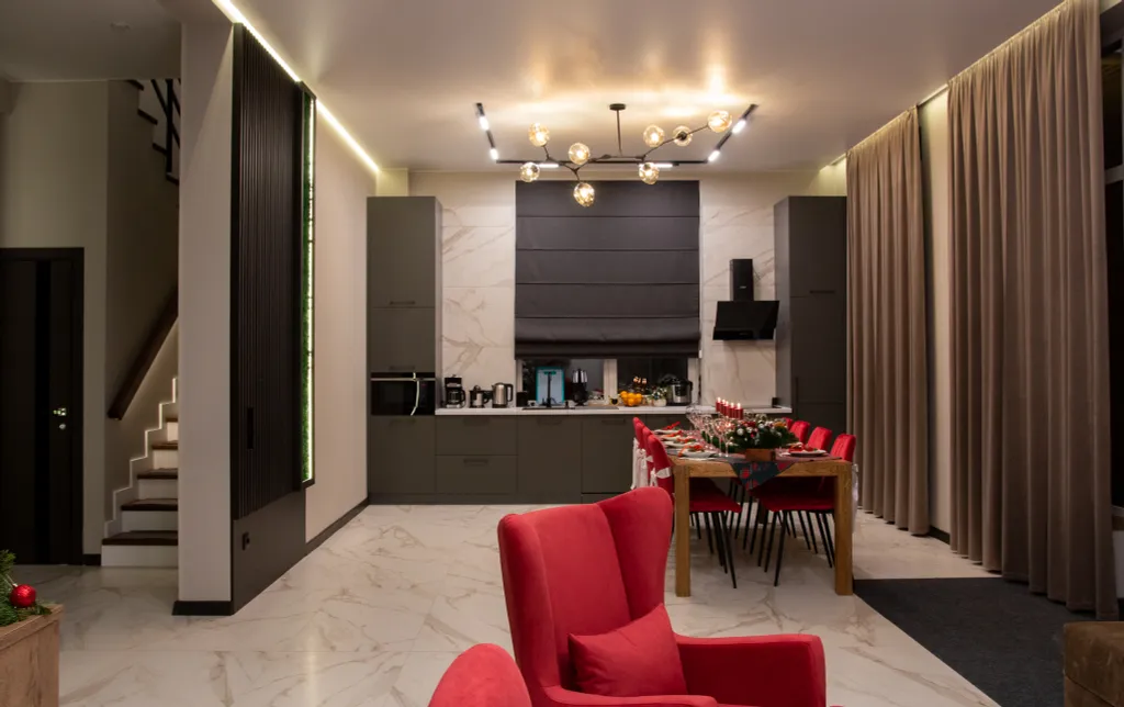 6-комнатный Дом