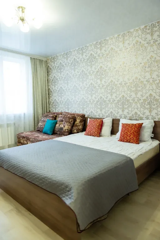 Квартира Трёхкомнатные апартаменты рядом с вокзалом — аренда посуточно в Рязань