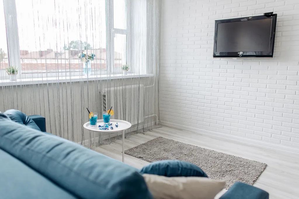 Студия на пешеходной улице в самом центре города