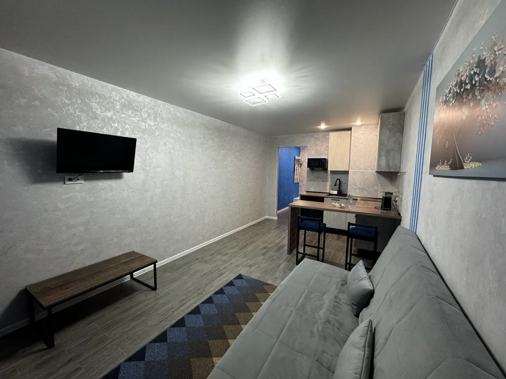 Квартира-студия с новым ремонтом, в новом доме