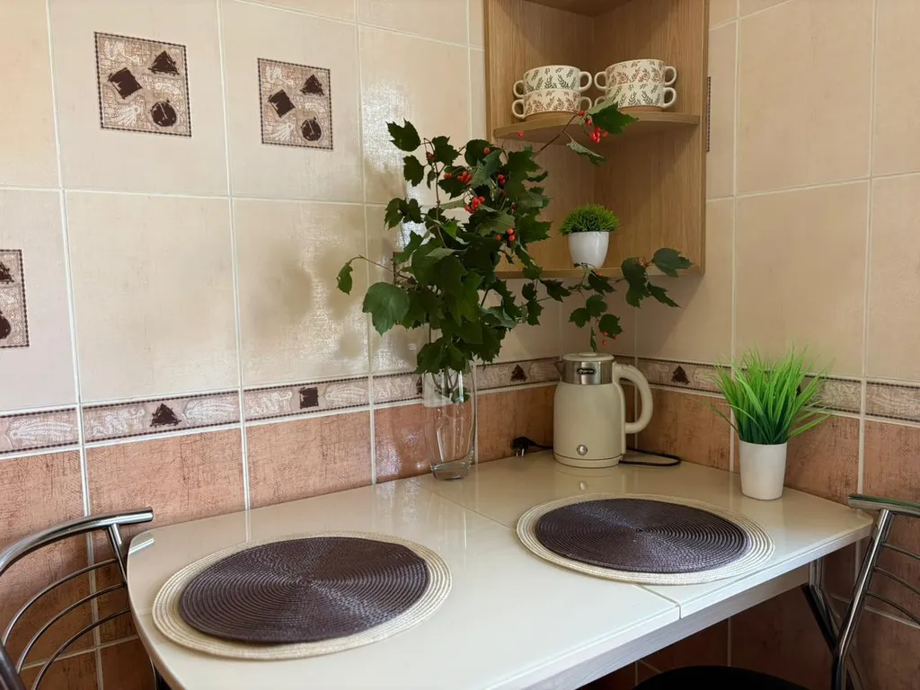 2-я квартира возле Дворца спорта