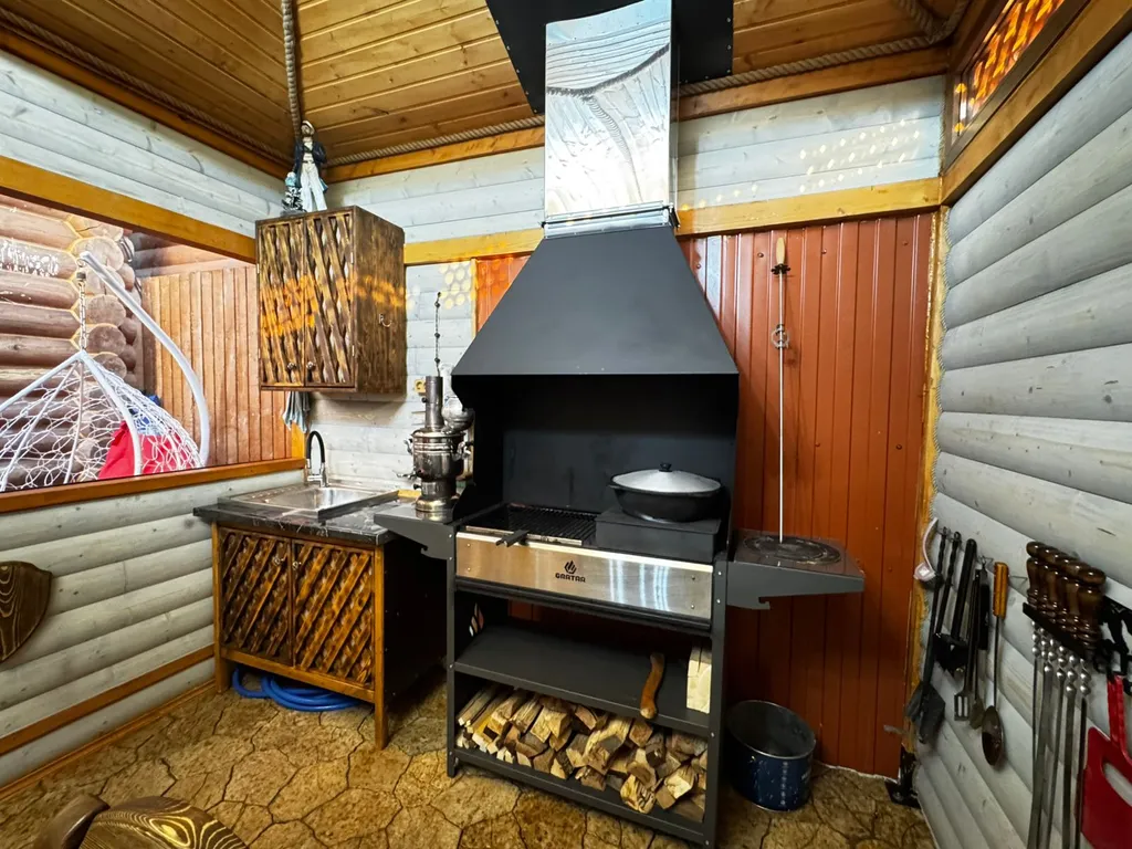 Домик у моря из бруса