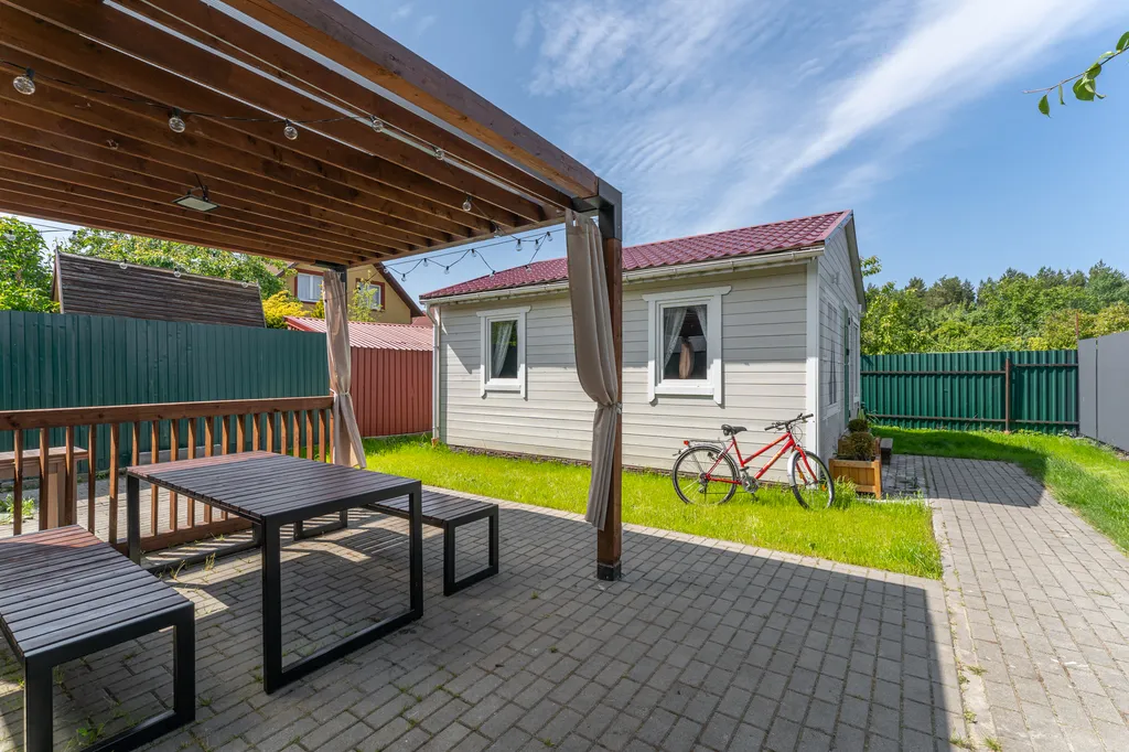 Домик у моря