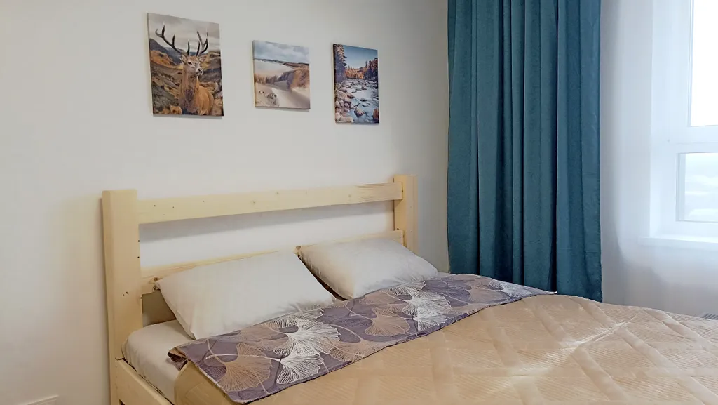 Просторная студия для троих у МРНЦ имени Цыба