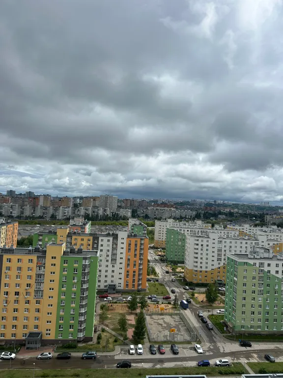 Уютная удобная у озера
