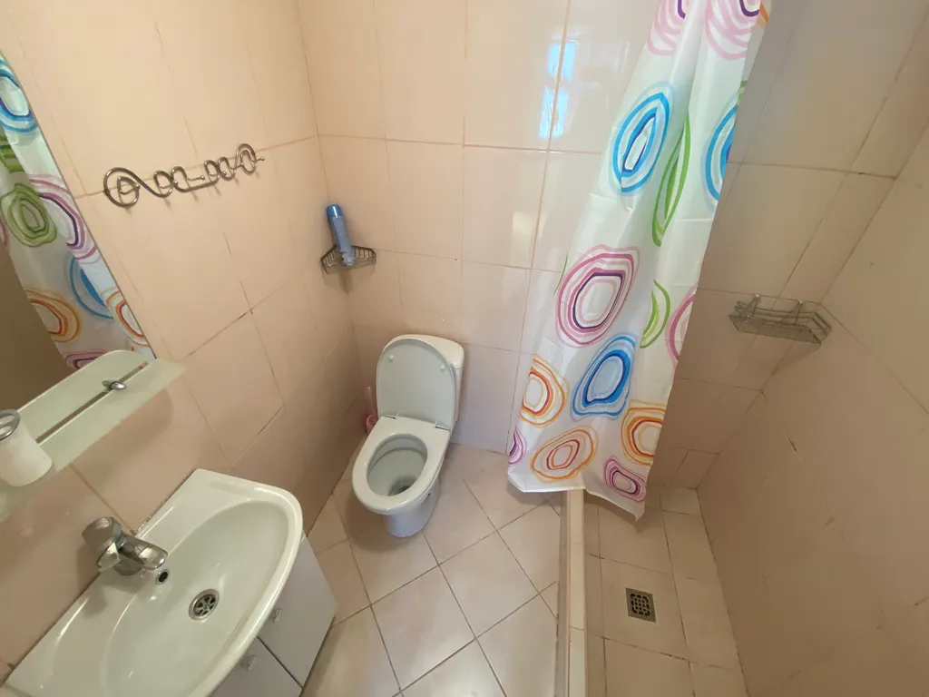 Отдельностоящий домик с беседкой