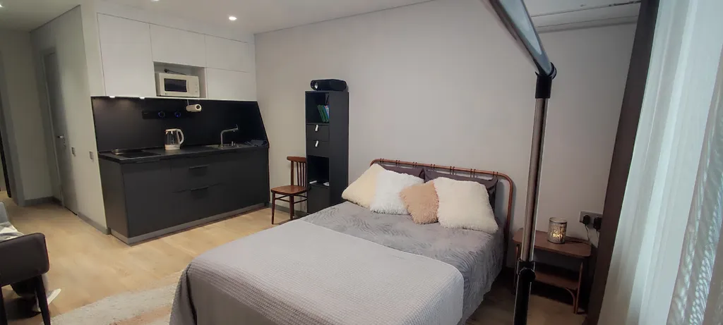 Уютная современная студия рядом с метро