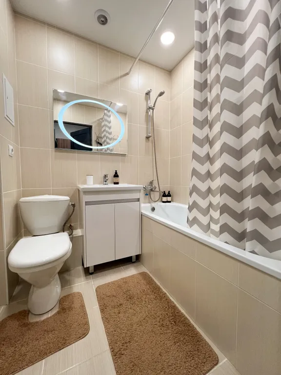 Апартамент с видом на реку Волхов