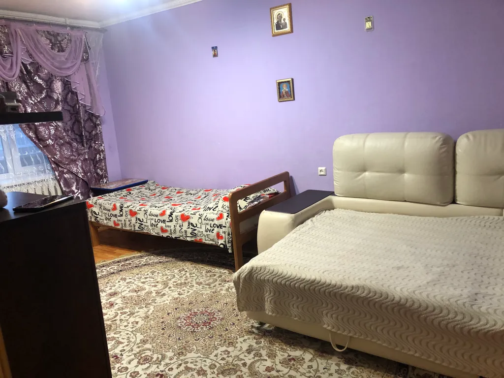 Уютная современная квартира