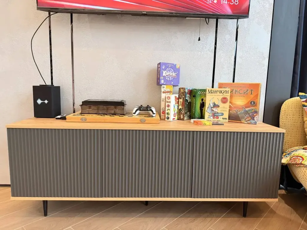 Премиальный дом с видом на лес и пруд в поселке года Ели estate