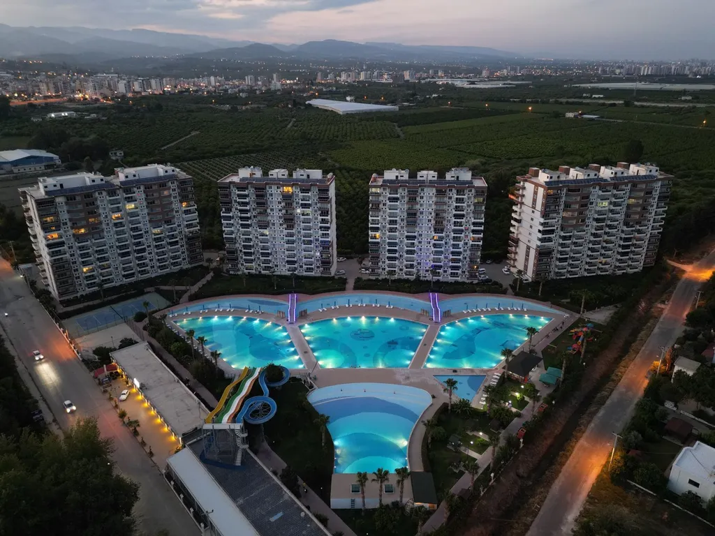 Апартаменты в элитном комплексе Липарис 7