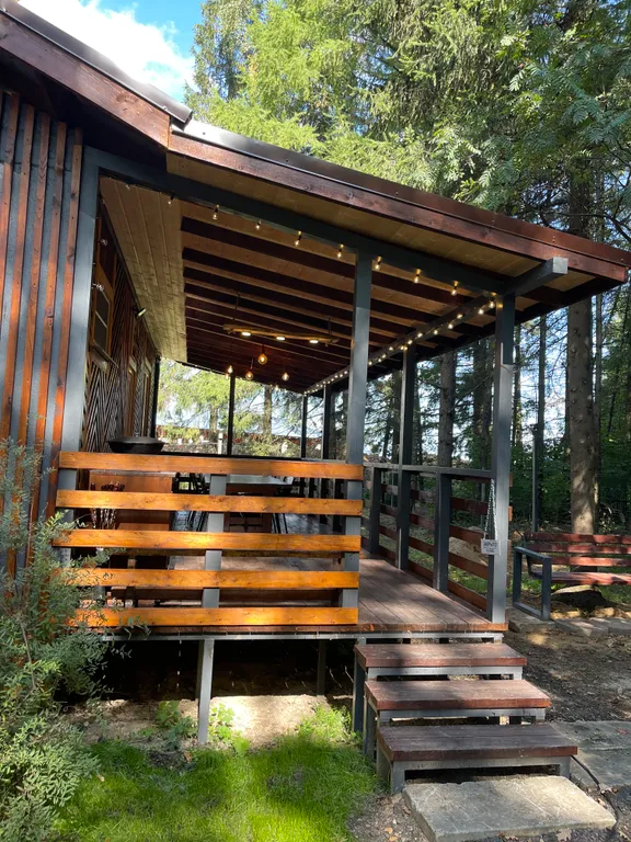 Домик у леса