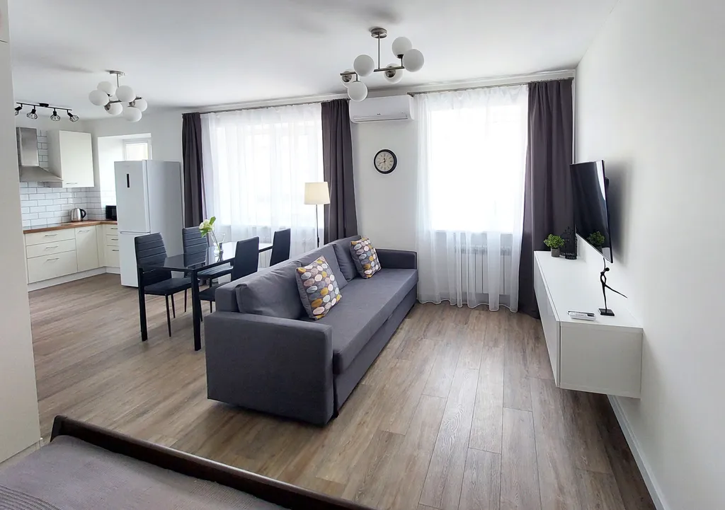 Уютная современная студия в центре с дистанционным заселением