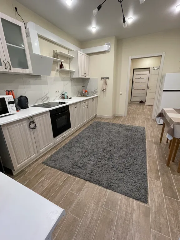 Просторная современная квартира в центре с шикарным видом на город