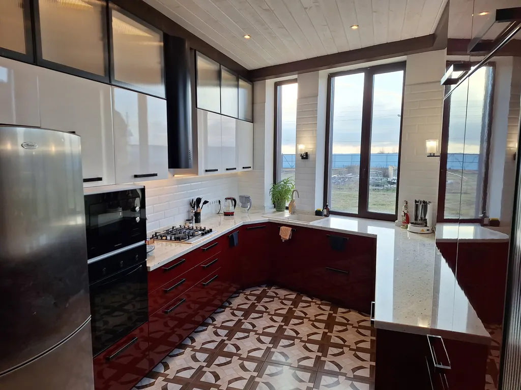 Дом на Набережной