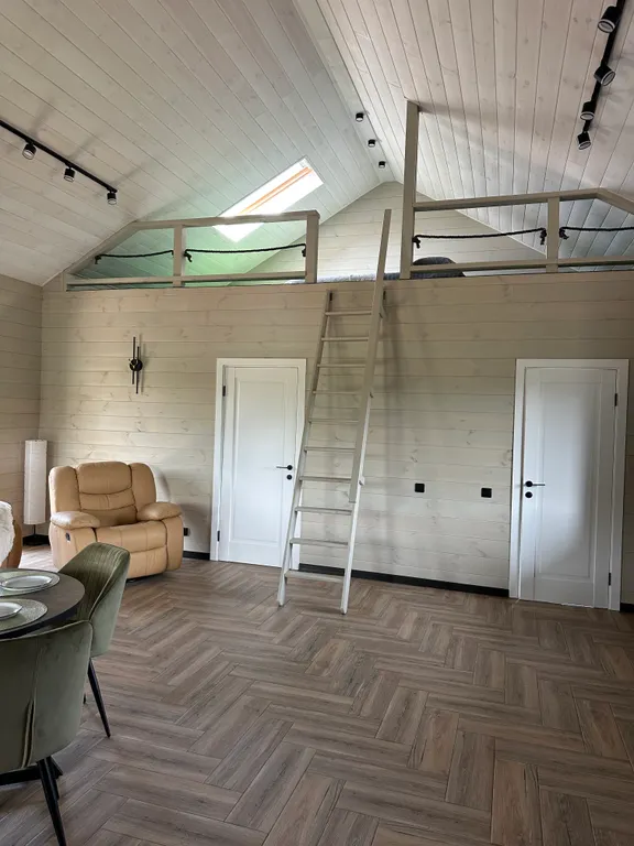 Дом между Брестом и Беловежской пущей