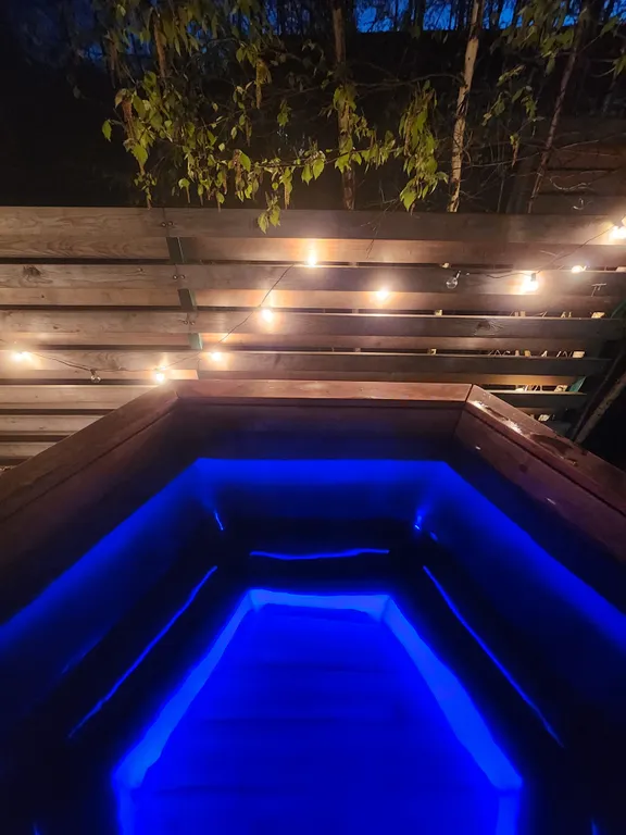 Коттедж Домик A-frame рядом с озером — Светлое