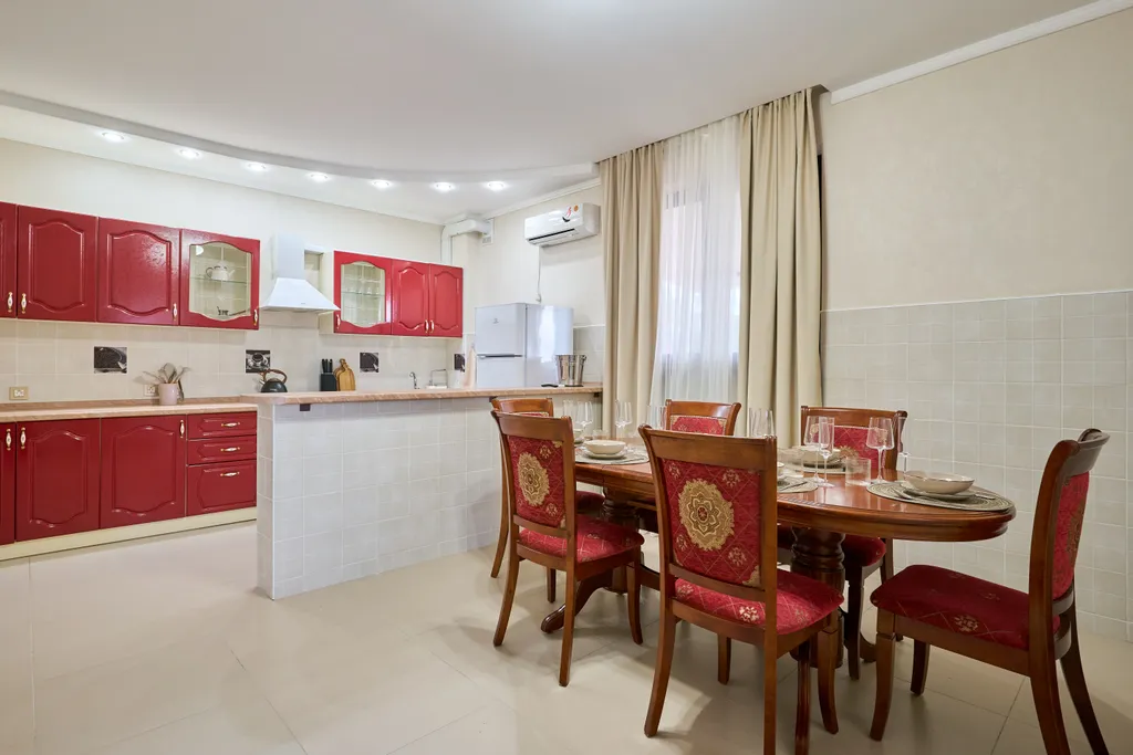 5-комнатный Дом