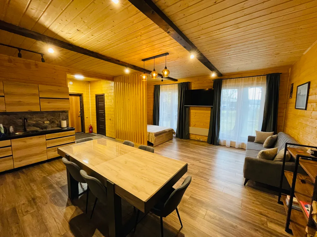 Домик у леса