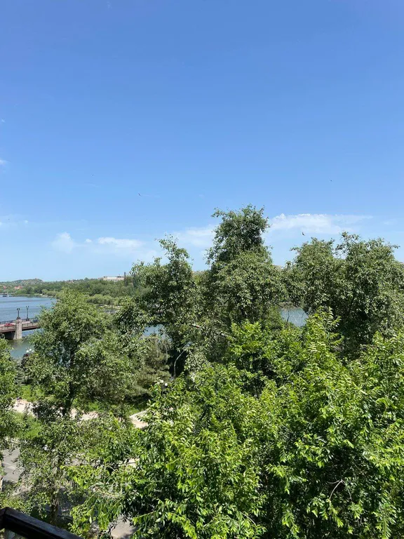 Уютная студия на Набережной. Вода 24/7