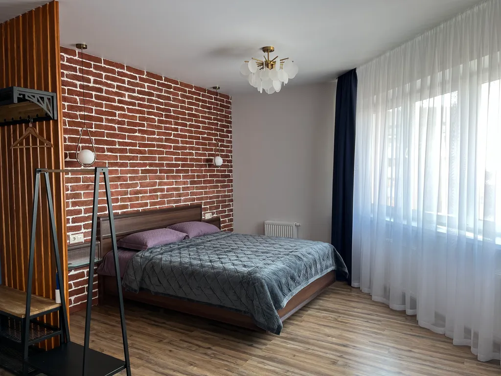 Яркий лофт центр, панорамный вид