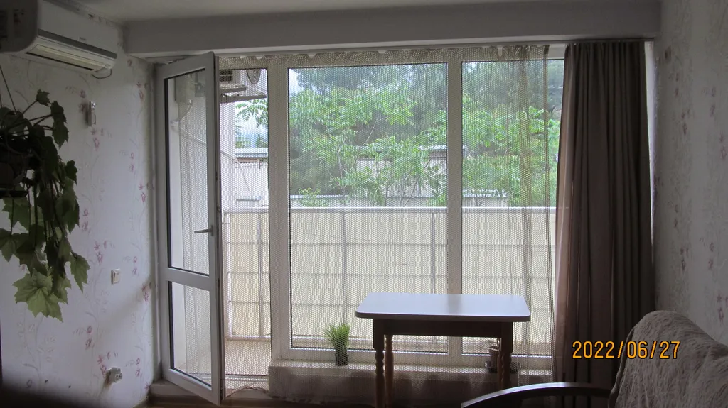 Современная 2-шка у моря