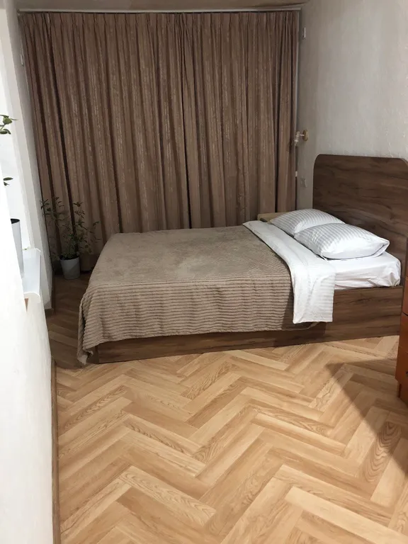 Уютная квартира с кухней, парковкой и морем за окном