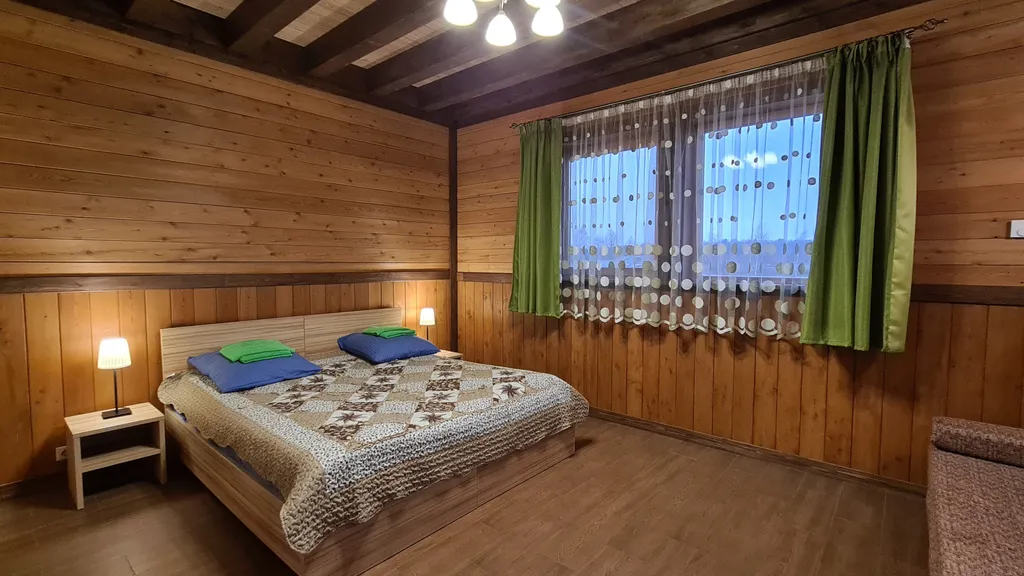 4-комнатный Дом