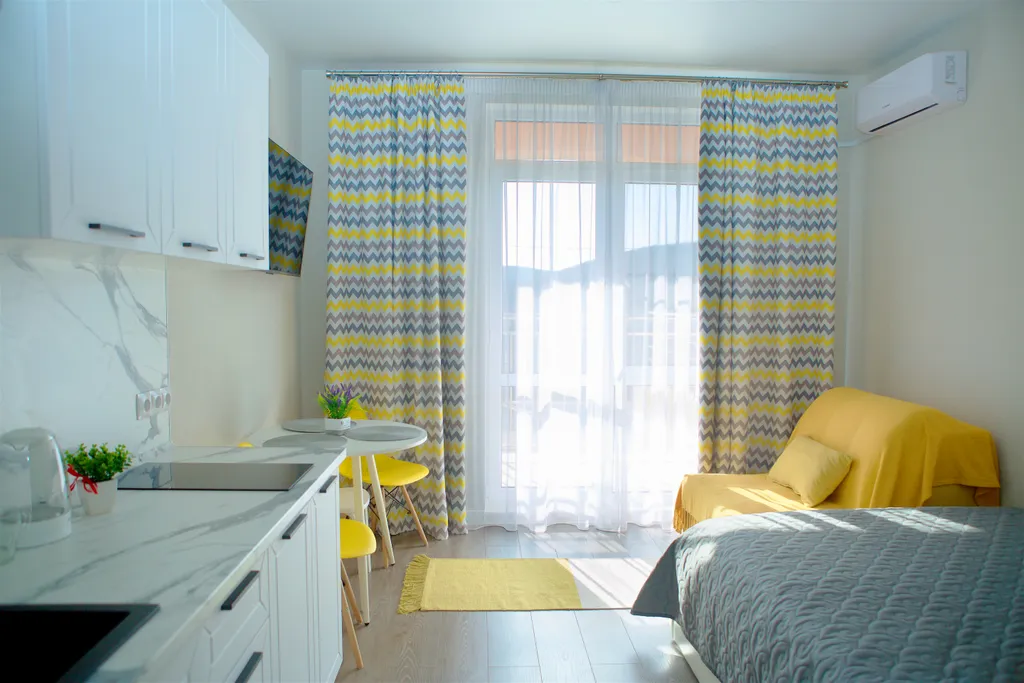 49 студия с бассейном