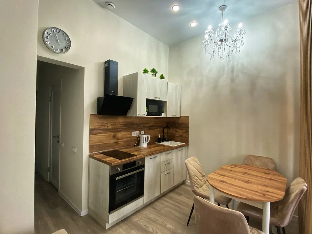 Квартира-студия с дизайнерским ремонтом