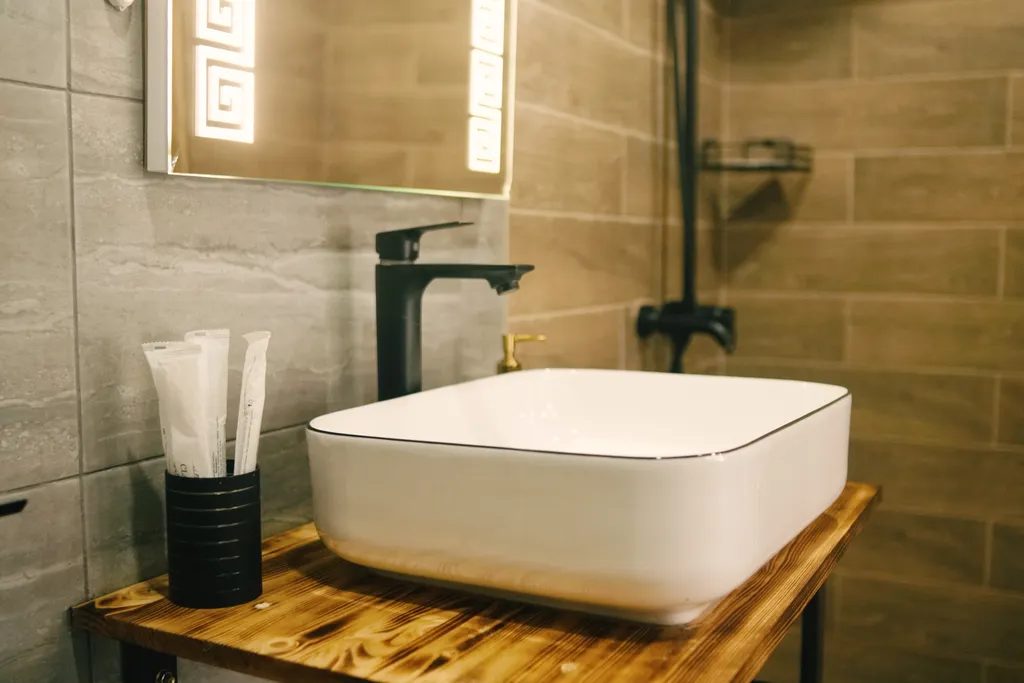 Новенький коттедж на большую компанию