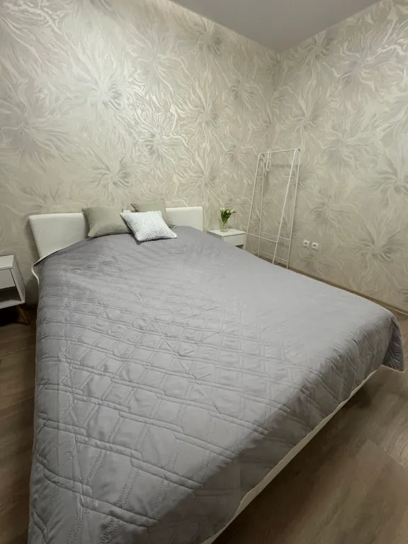 Видовая двушка с качелями и видом на озеро