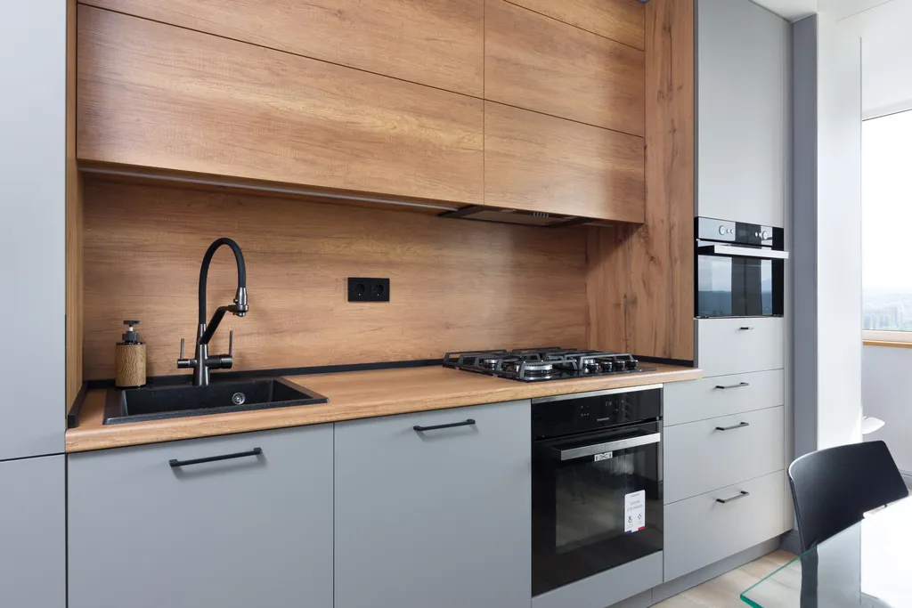 Современная уютная квартира с видом на горы