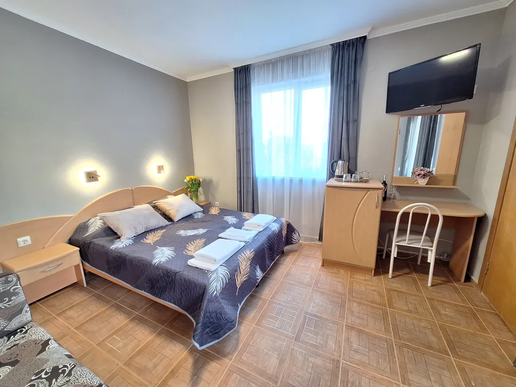 Квартира Квартира Город стандартный трёхместный номер с двуспальной кроватью — Геленджик