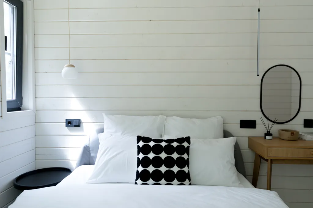 Современный дом в лесу