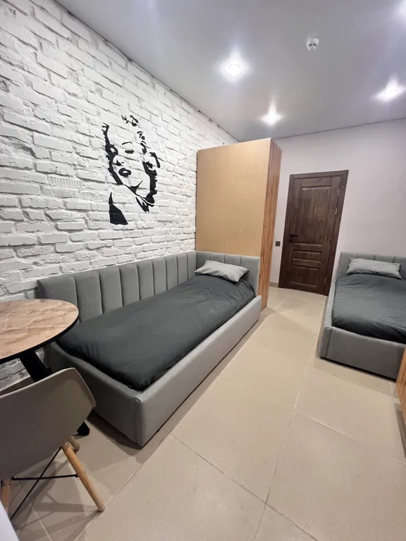 Апартаменты №8