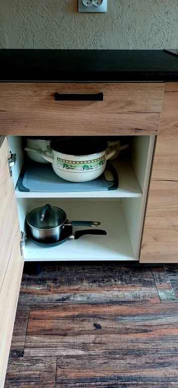 Уютная комната в доме Остановка Море с видом на море и лес