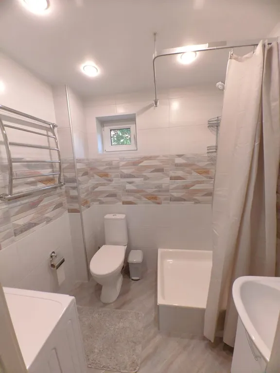 Квартира Квартира Часть дома  с отдельным входом — Ейск