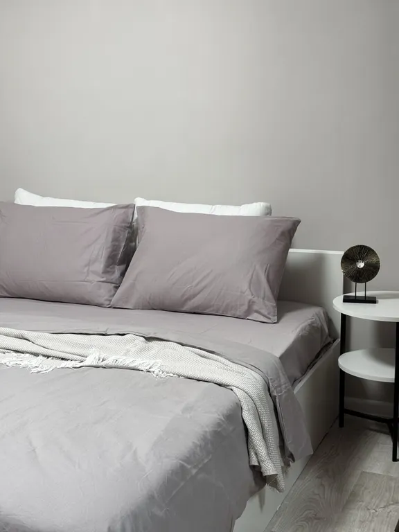 Современная светлая квартира с новым ремонтом — аренда посуточно в Губаха