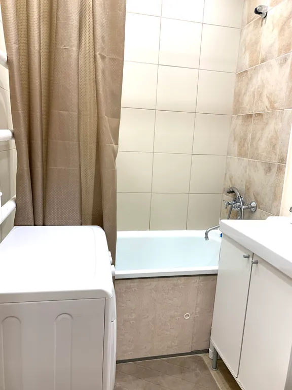 Светлая квартира в центре с красивым видом