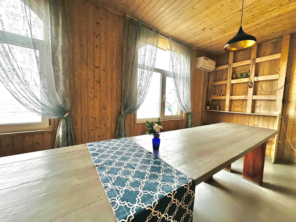 Большой дом с мангалом