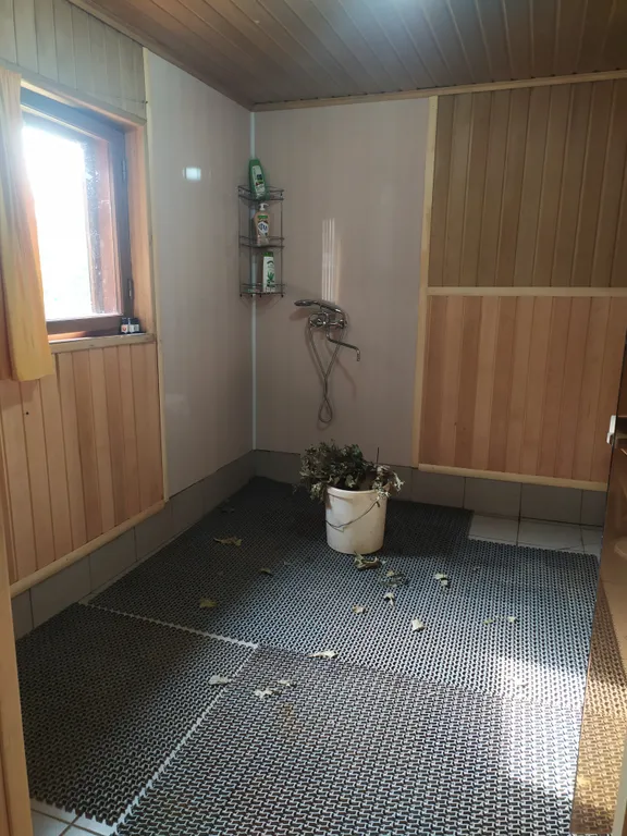 Двухэтажный коттедж с беседкой и баней для отдыха и проживания