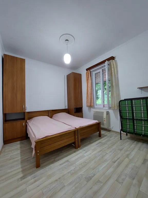 Полноценный номер-студия на границе леса до 4 человек