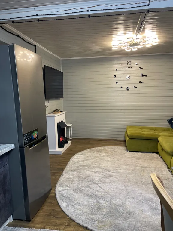 Домик с видом на горы