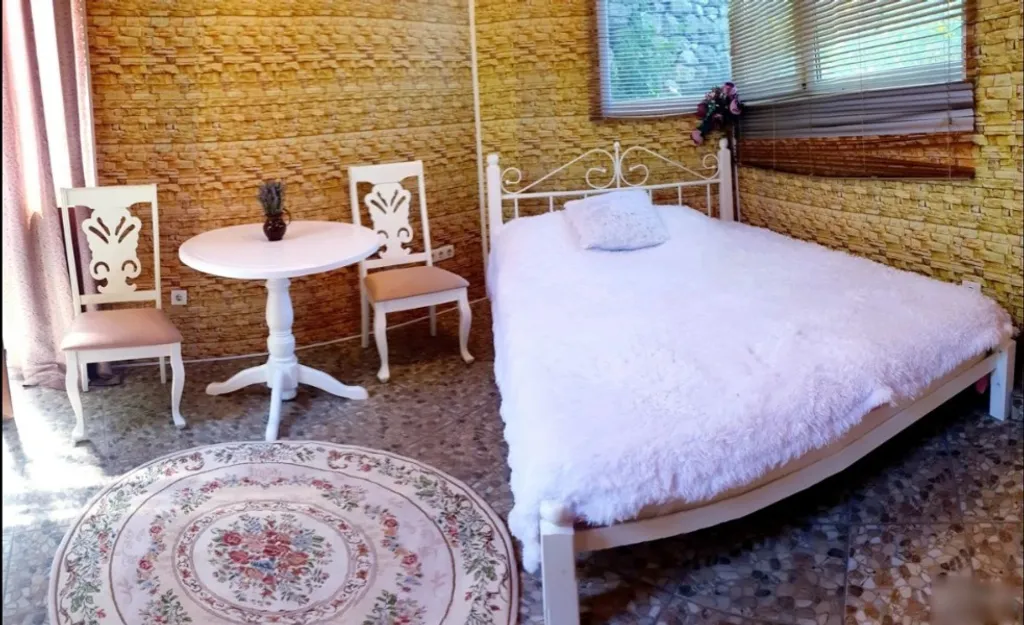 Коттедж Le Lavandou — аренда посуточно в Ялта