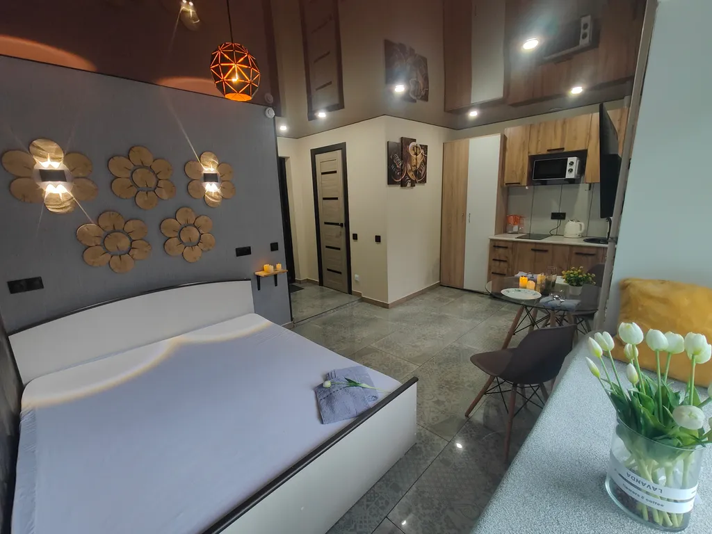 Квартира Отличная Студия напротив СибАДИ в центре Нефтяников — Омск