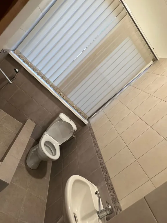 6-комнатный Дом