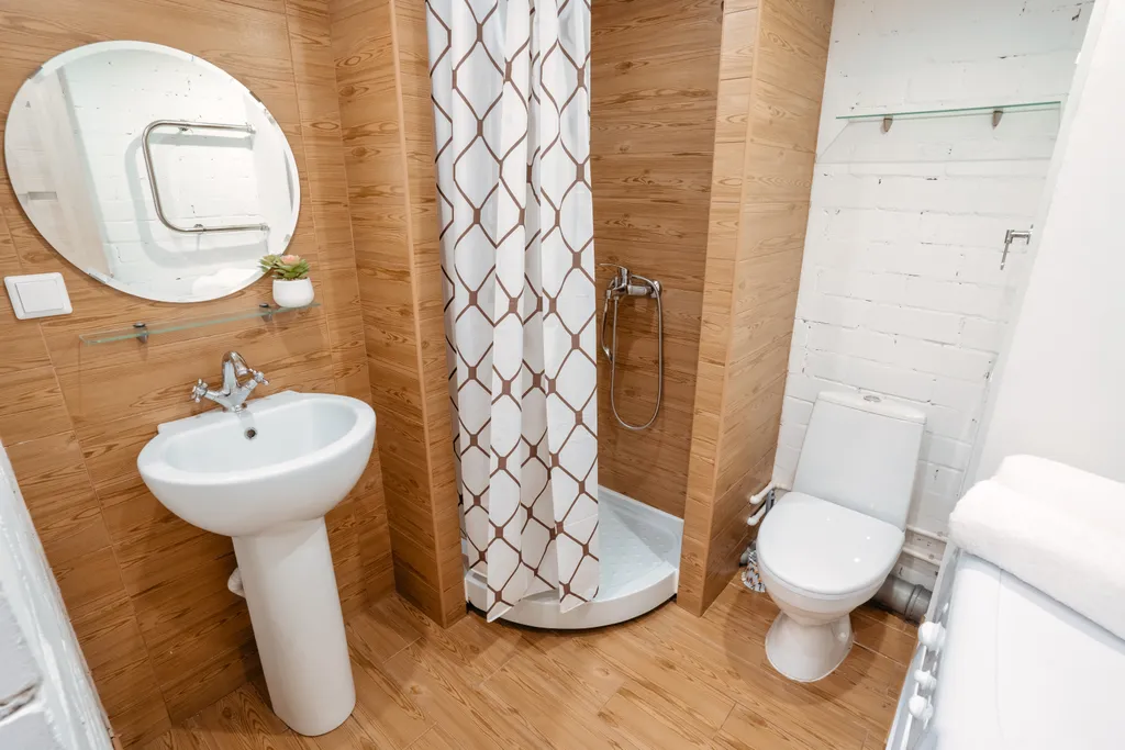 Двухуровневый дизайнерский лофт на берегу озера