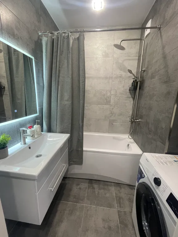 Новая квартира у Набережной реки