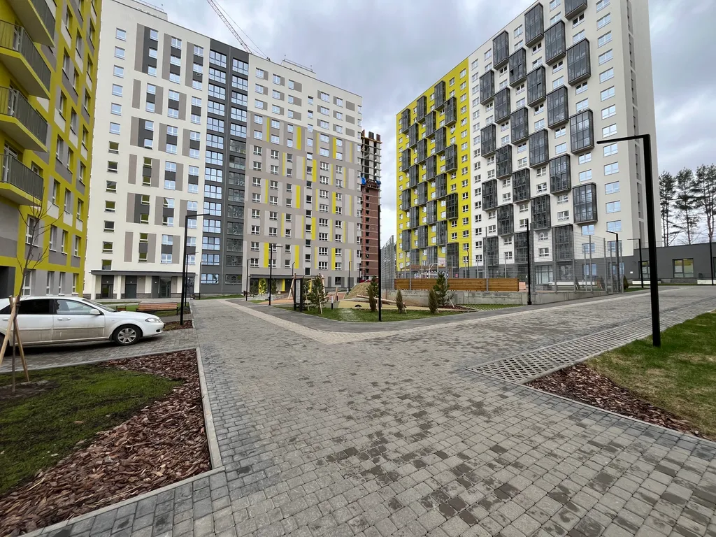 Квартира рядом с магазином Лемана про